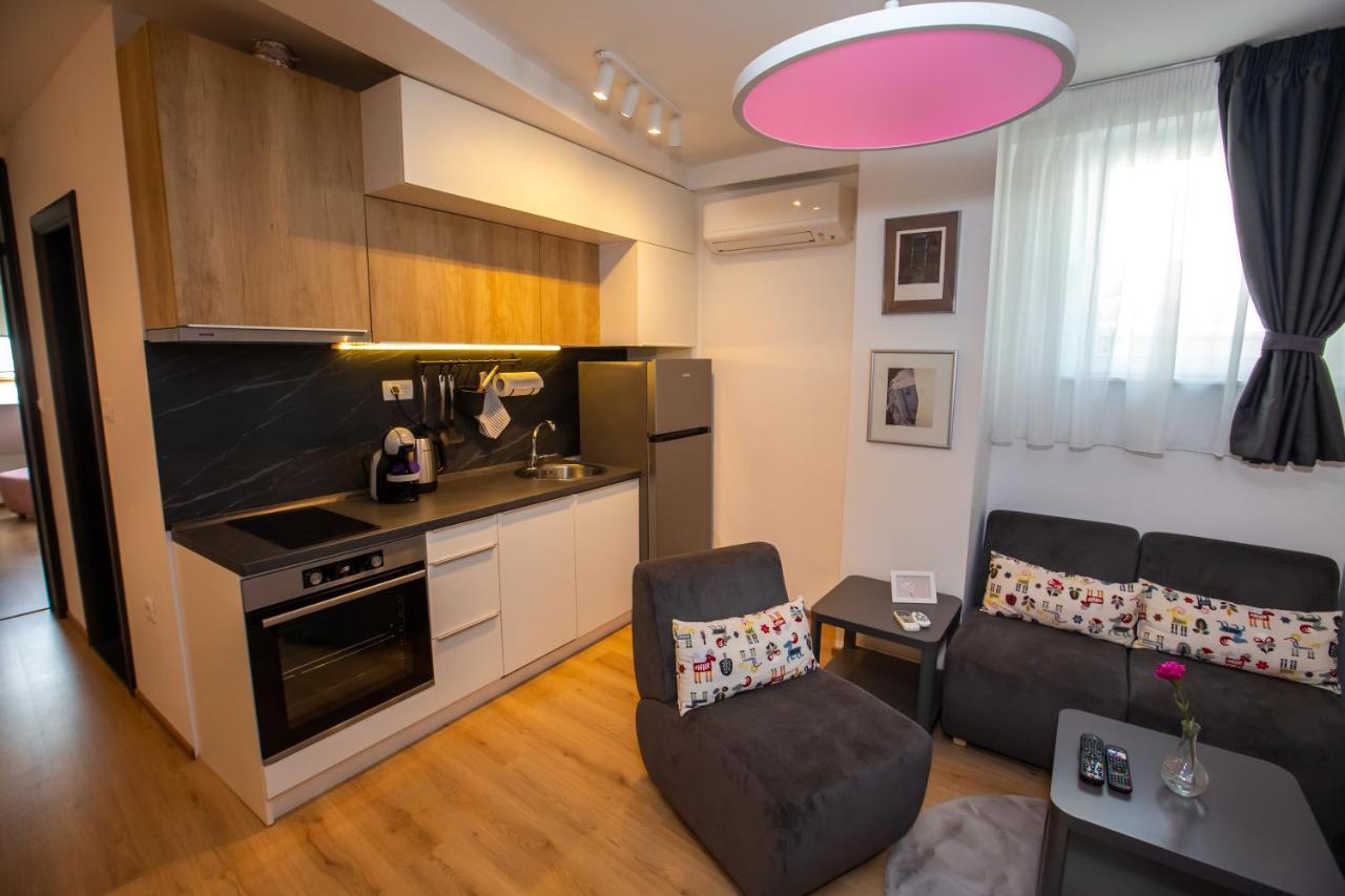 Charming Apartment In Shtip'S Downtown Štip Esterno foto